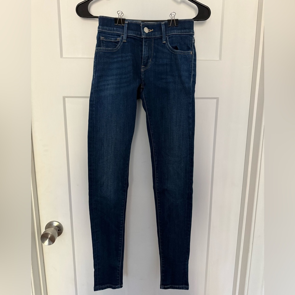 Levi's Dark Blue Women's Skinny Jeans